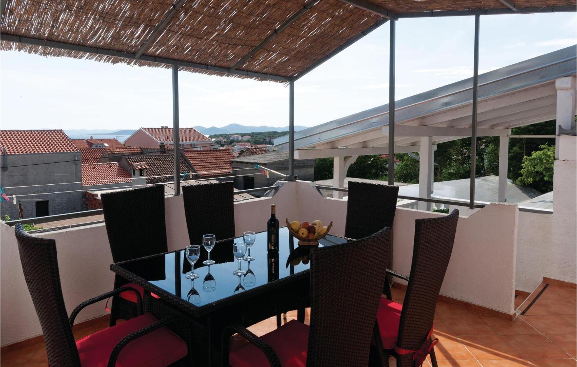 Pet Friendly Apartment In Pakostane With Kitchen ภายนอก รูปภาพ