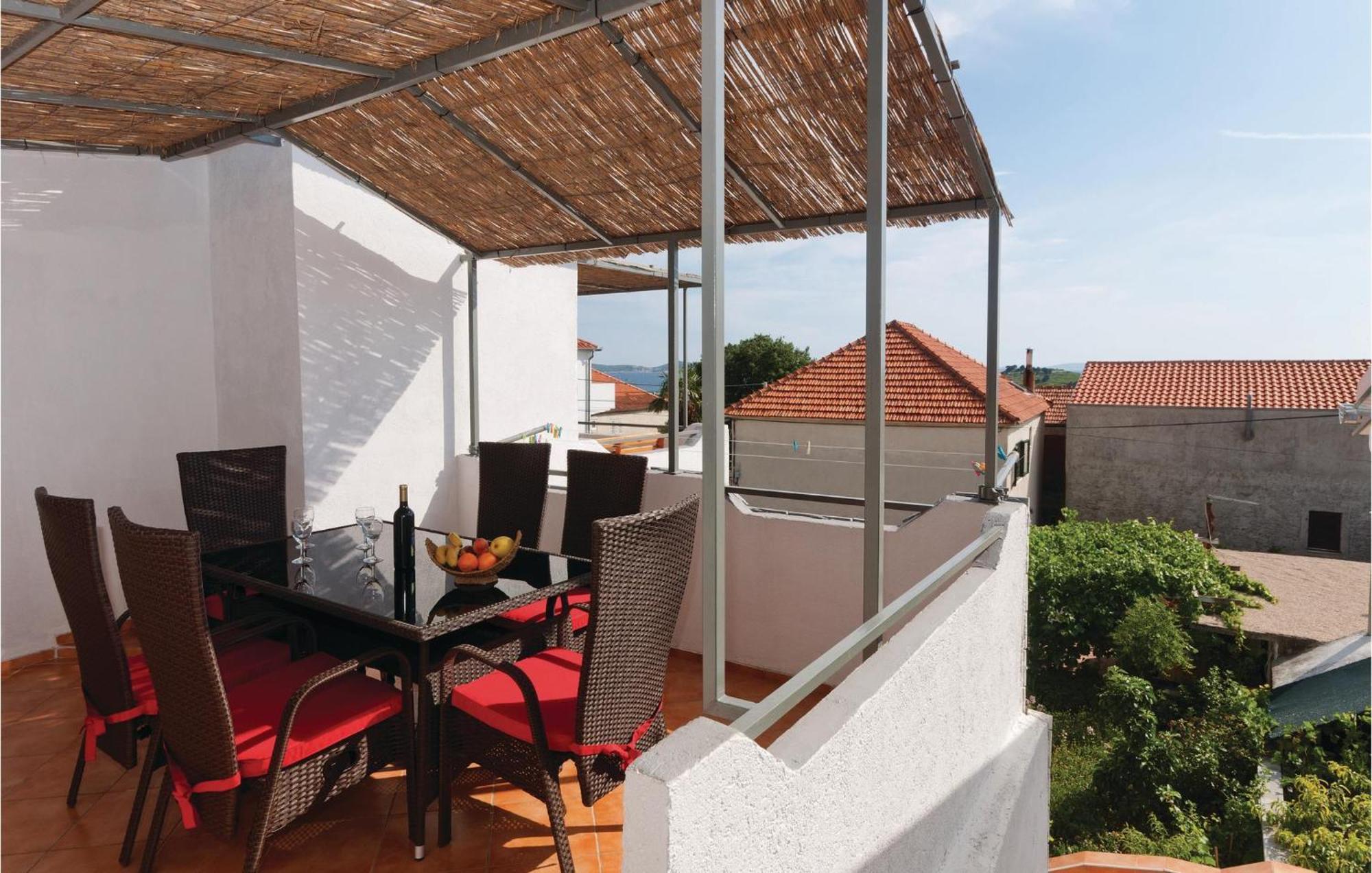 Pet Friendly Apartment In Pakostane With Kitchen ภายนอก รูปภาพ